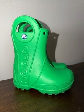 Crocs Kids Handle-It Rain Boots Green Size 7 Rubber EUC